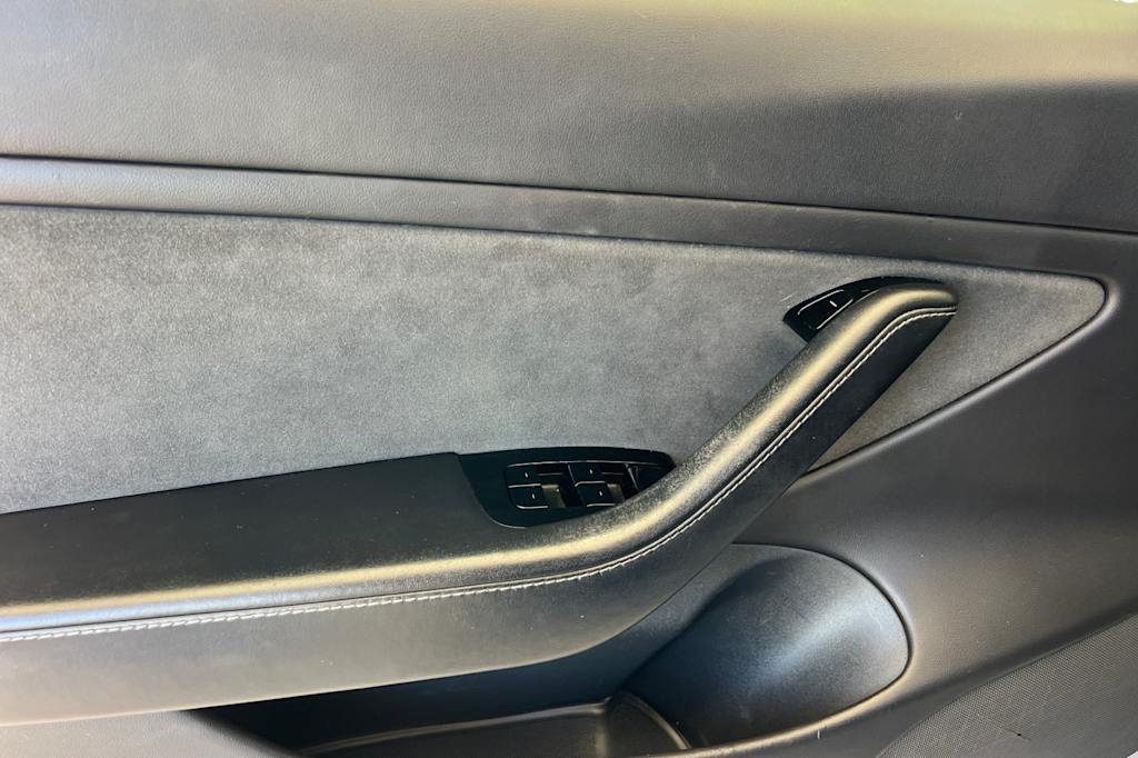 Thumbnail: 2019 Tesla Model 3 - 19