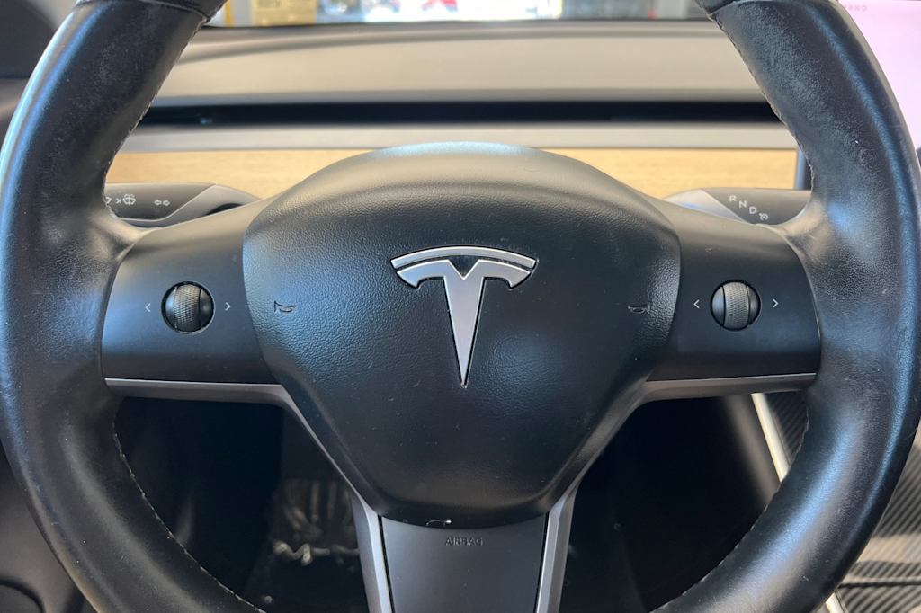 Thumbnail: 2019 Tesla Model 3 - 24