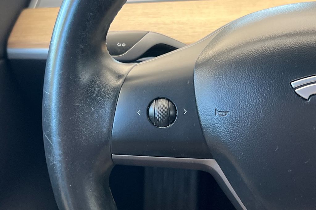 Thumbnail: 2019 Tesla Model 3 - 25