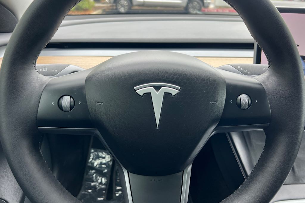 Thumbnail: 2021 Tesla Model 3 - 25