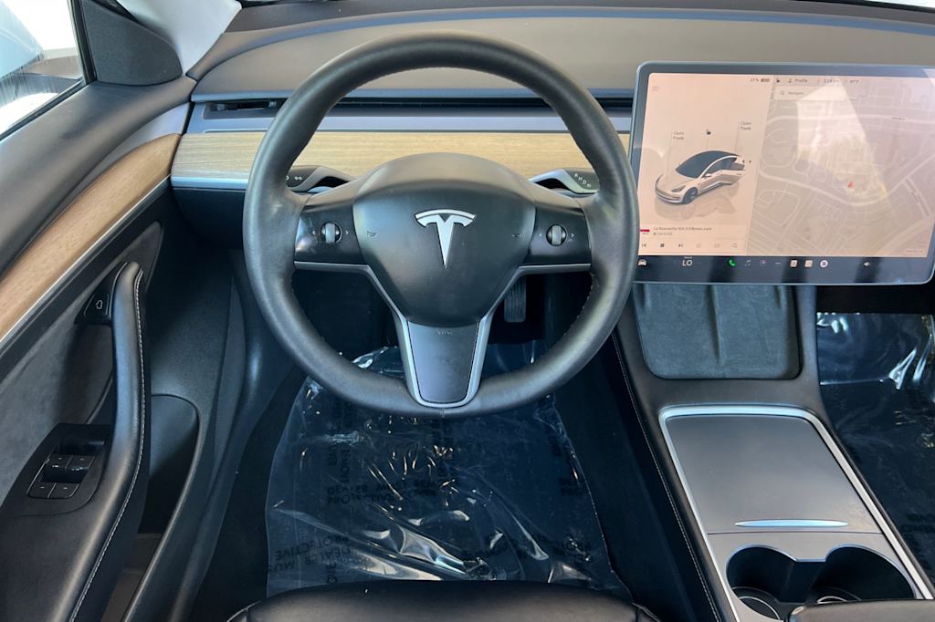 Thumbnail: 2023 Tesla Model 3 - 11