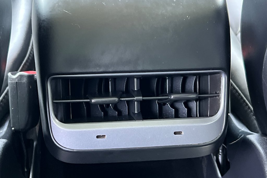 Thumbnail: 2022 Tesla Model 3 - 19