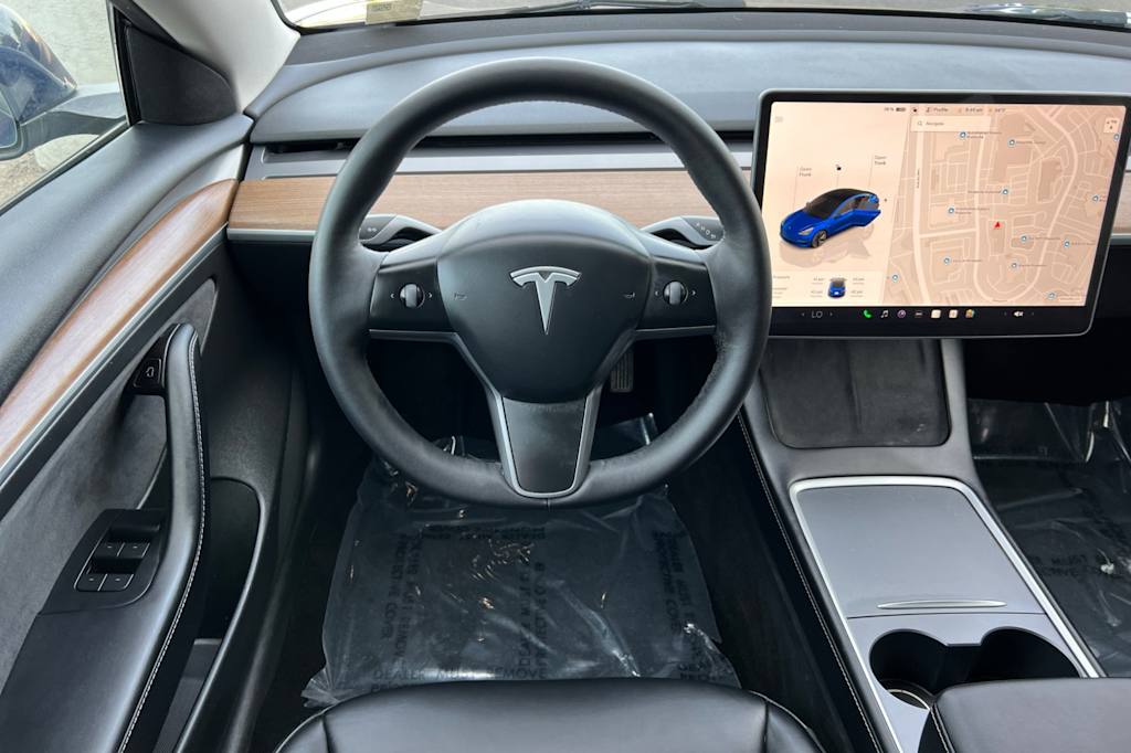 Thumbnail: 2022 Tesla Model 3 - 9
