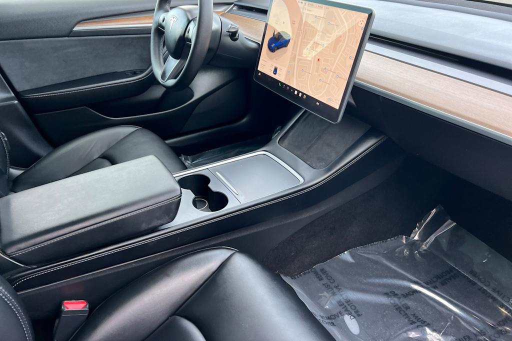 Thumbnail: 2022 Tesla Model 3 - 12