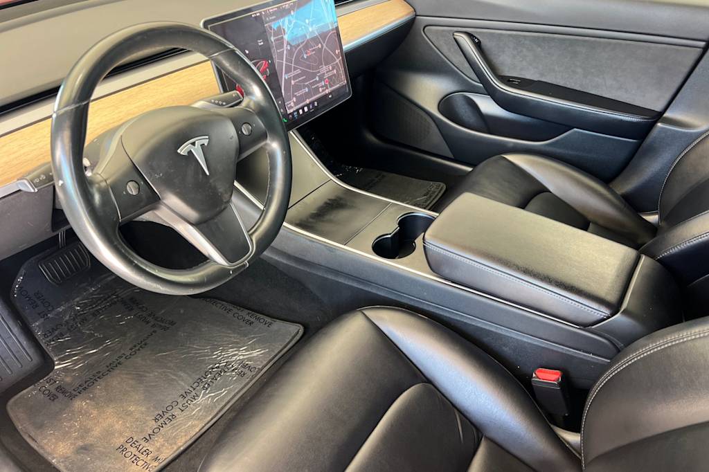 Thumbnail: 2018 Tesla Model 3 - 9