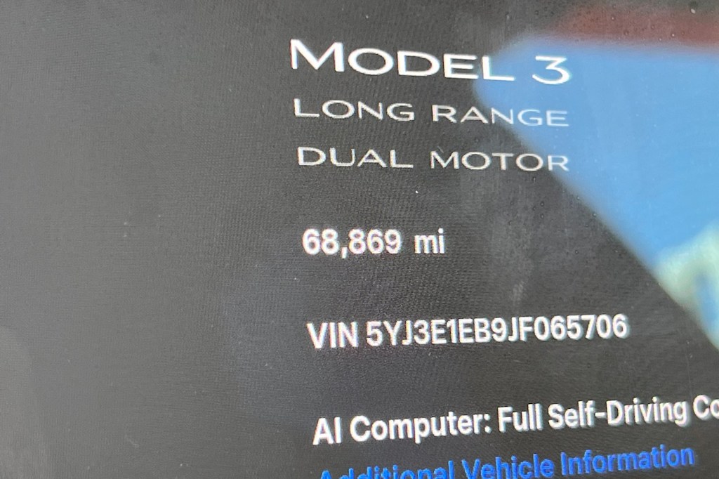 Thumbnail: 2018 Tesla Model 3 - 14