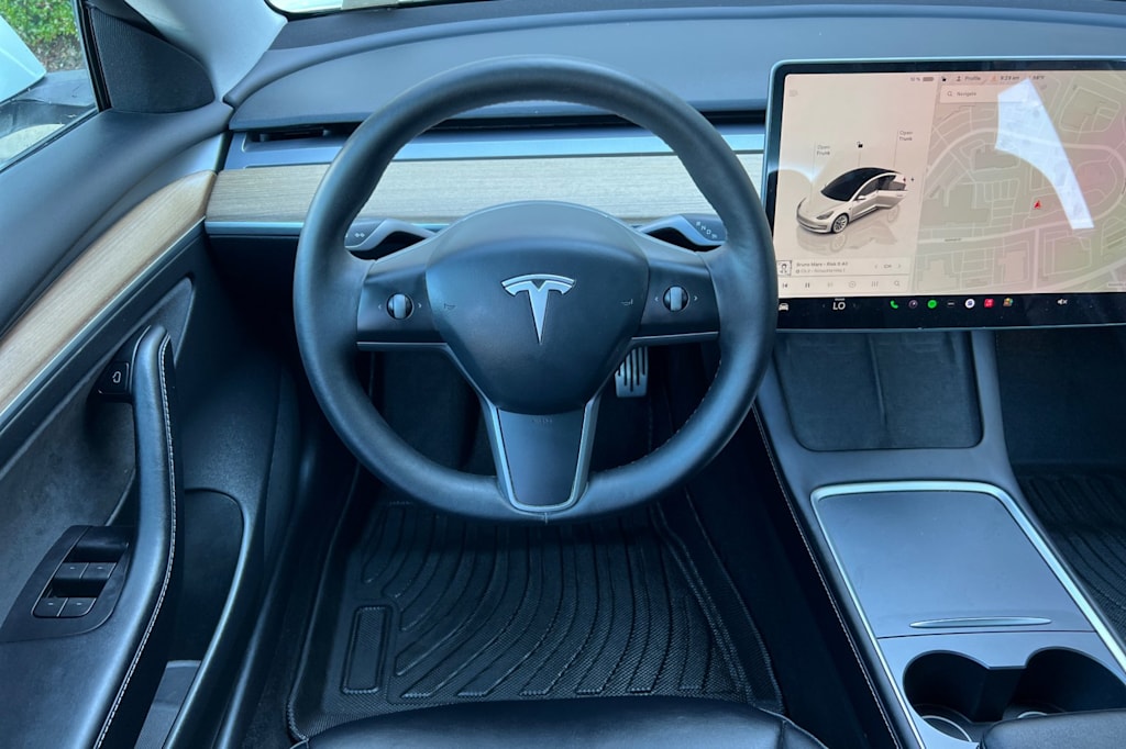 Thumbnail: 2022 Tesla Model 3 - 9