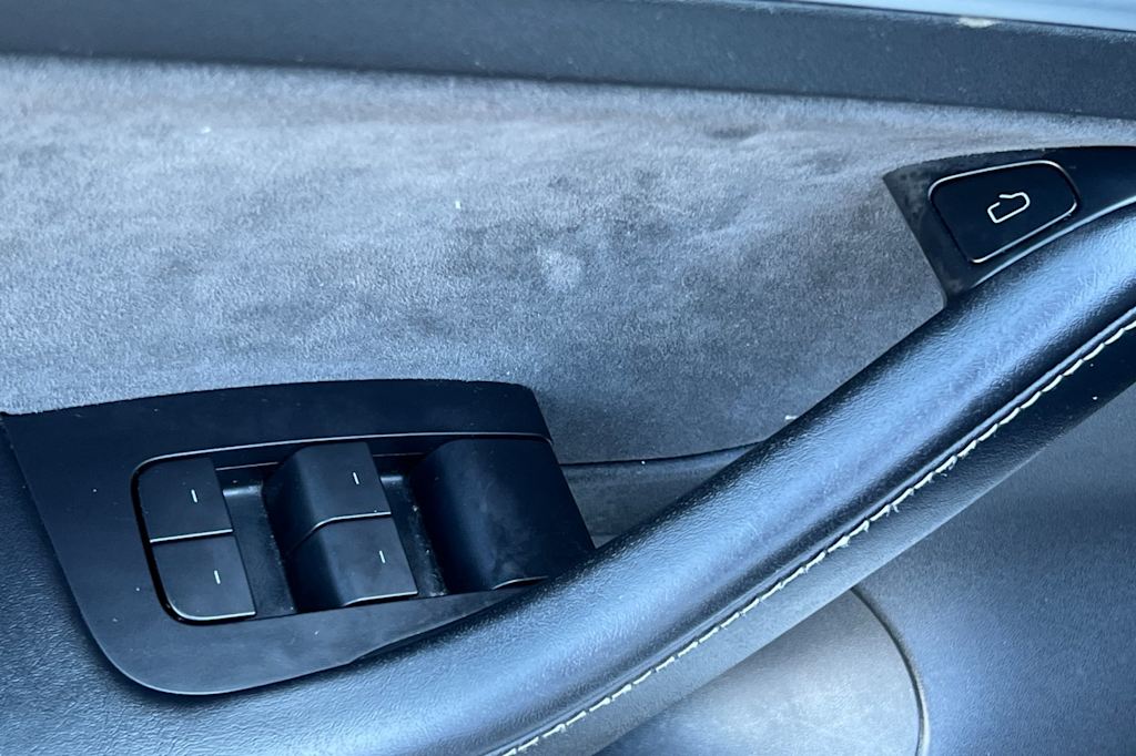 Thumbnail: 2022 Tesla Model 3 - 18