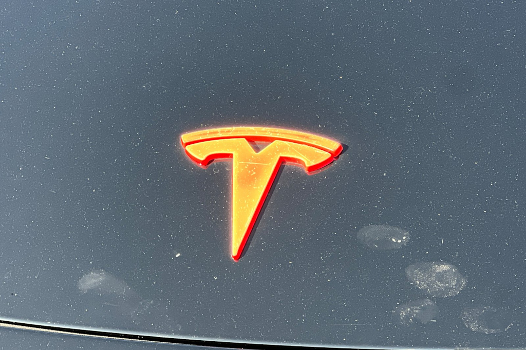 Thumbnail: 2023 Tesla Model 3 - 10