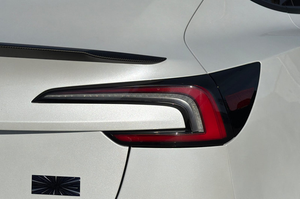 Thumbnail: 2024 Tesla Model 3 - 23