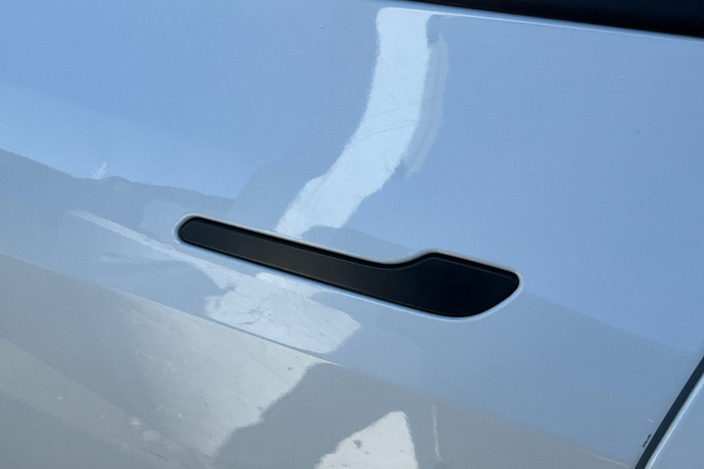 Thumbnail: 2020 Tesla Model Y - 14
