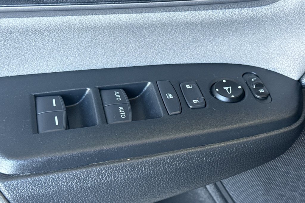 Thumbnail: 2018 Honda CR-V - 22