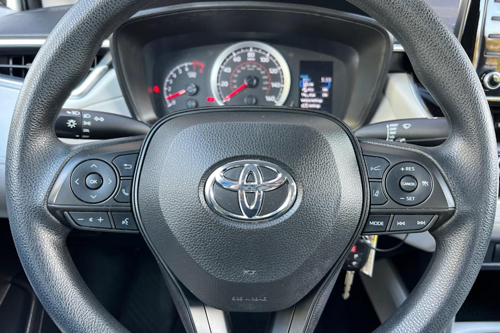 Thumbnail: 2022 Toyota Corolla Cross - 28
