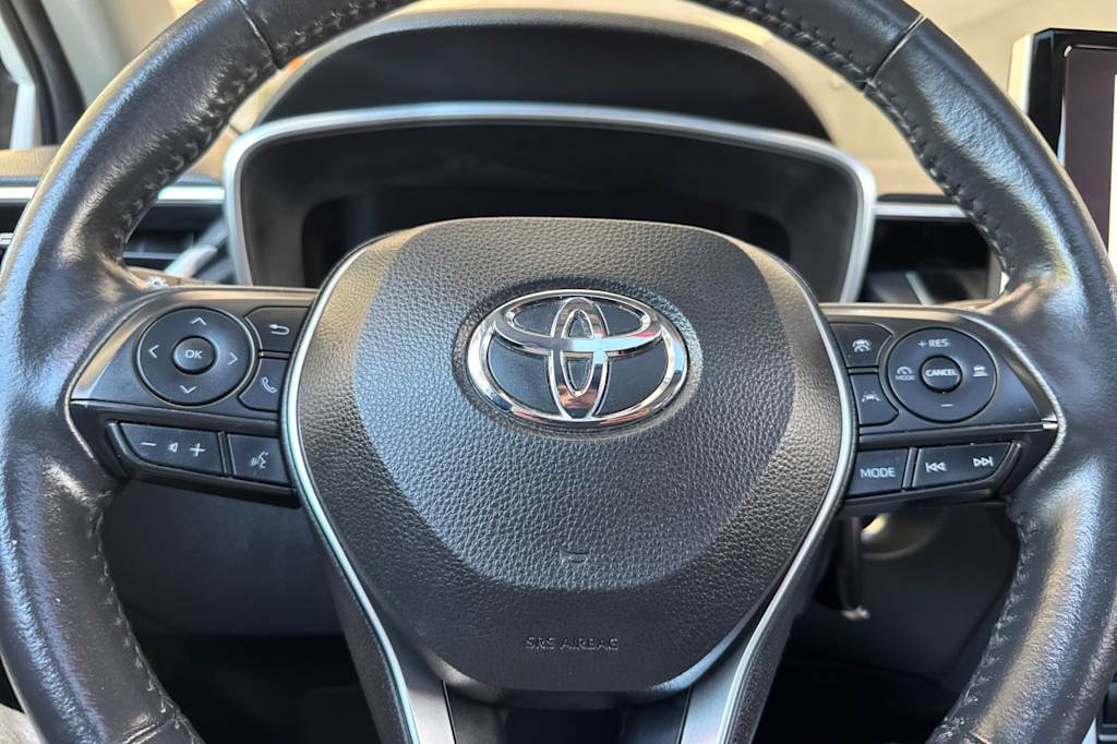 Thumbnail: 2023 Toyota Corolla Cross - 27