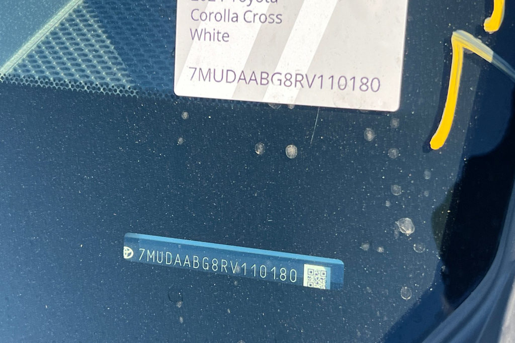 Thumbnail: 2024 Toyota Corolla Cross - 9