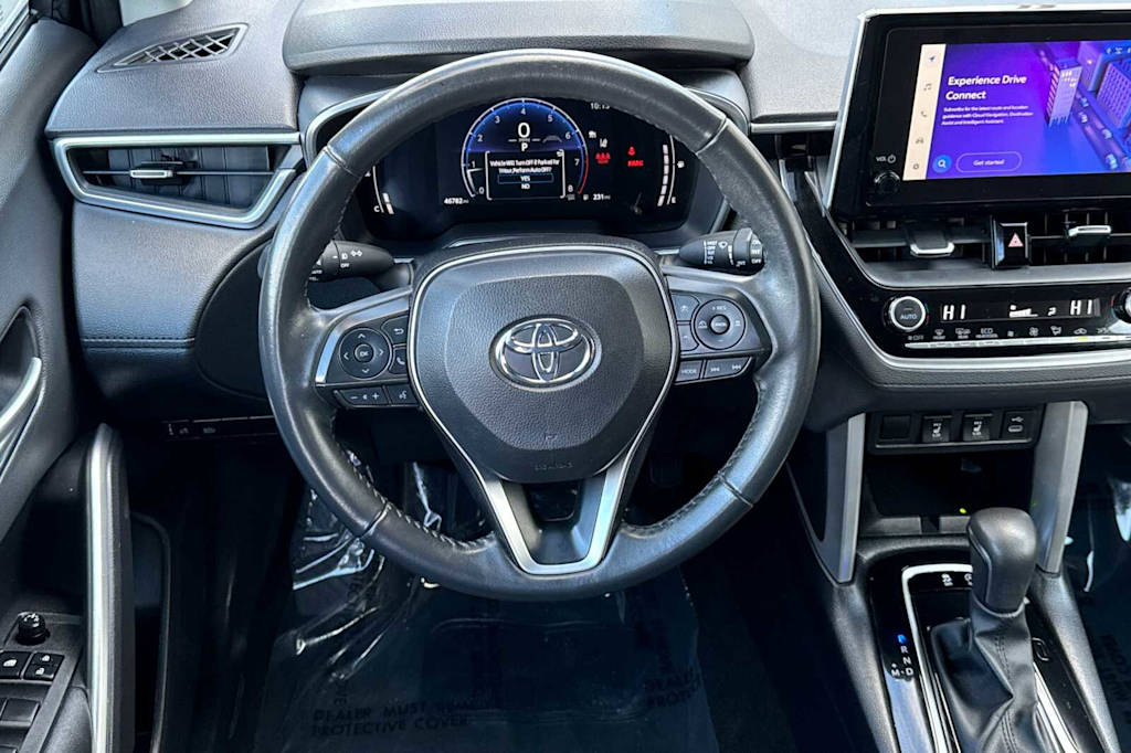 2024 Toyota Corolla Cross XLE 11