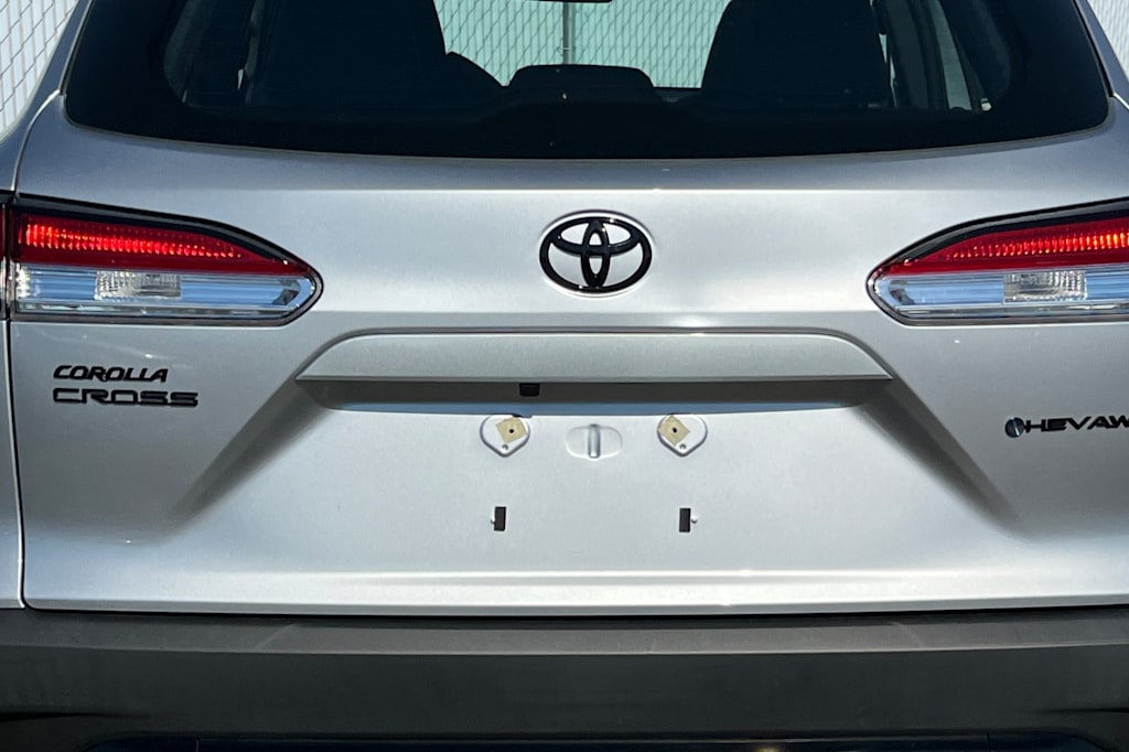Thumbnail: 2025 Toyota Corolla Cross - 9