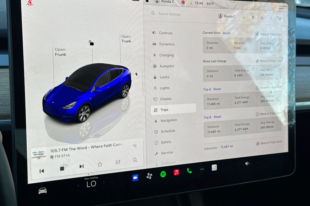 2024 Tesla Model Y Long Range 29