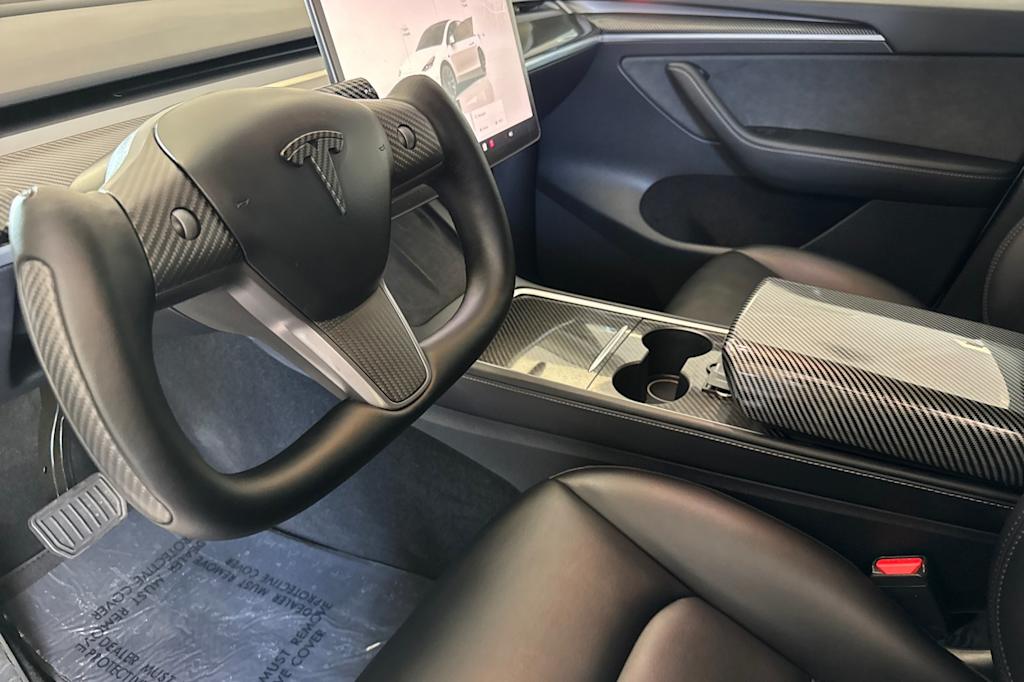 Thumbnail: 2024 Tesla Model Y - 9