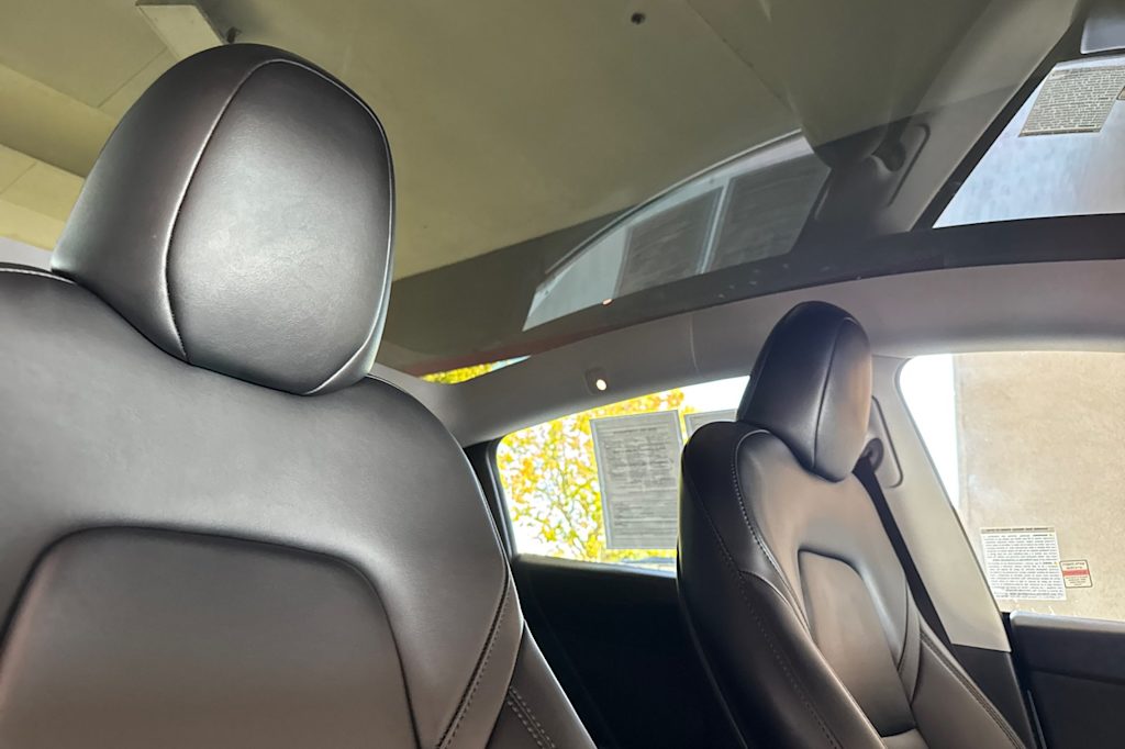 Thumbnail: 2024 Tesla Model Y - 24