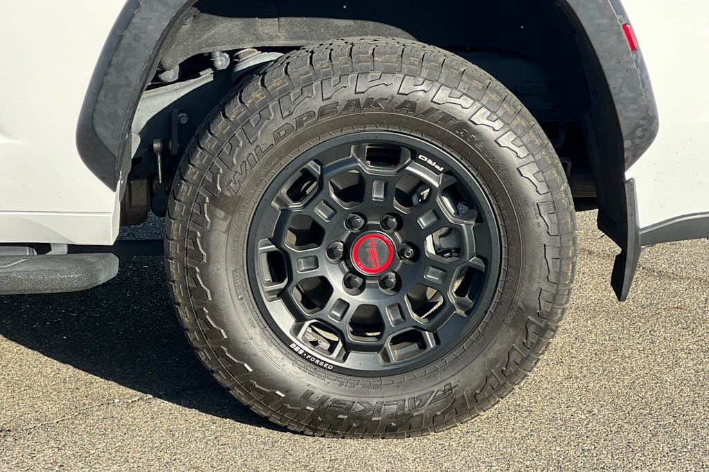 Thumbnail: 2024 Toyota Sequoia - 23