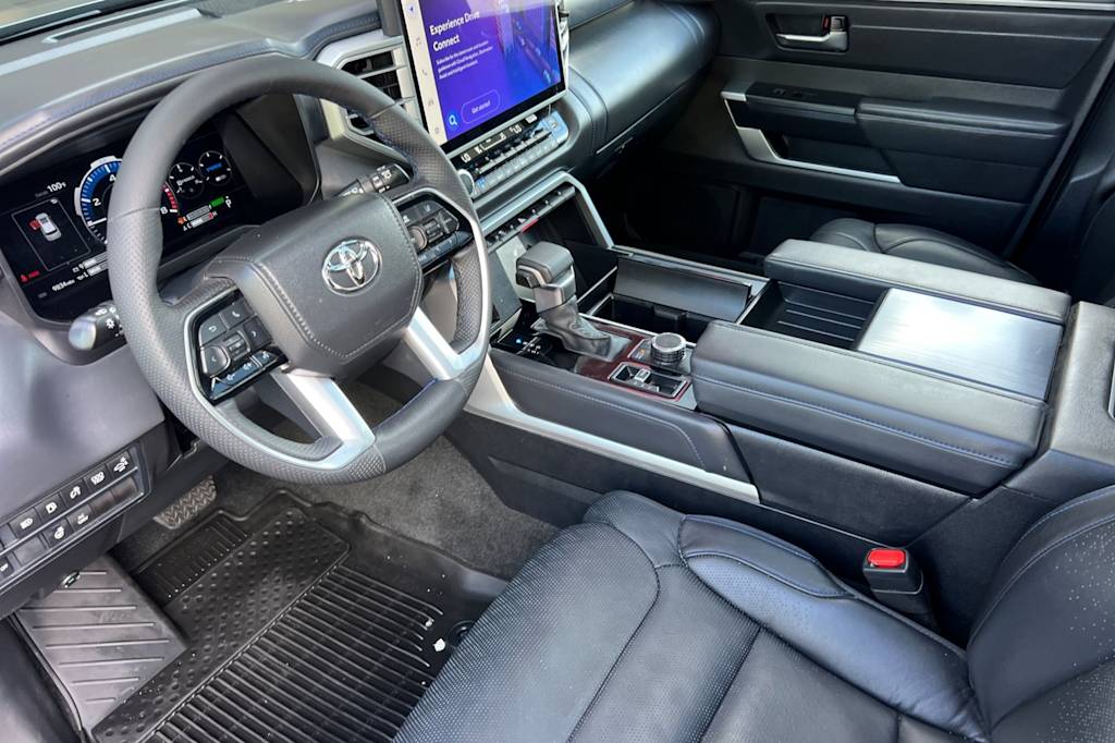 Thumbnail: 2025 Toyota Sequoia - 9