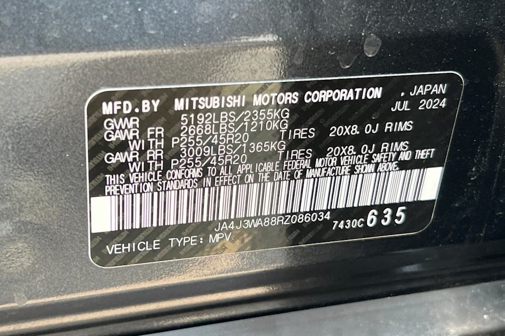 Thumbnail: 2024 Mitsubishi Outlander - 36