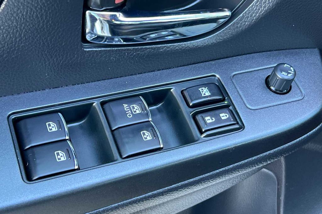 Thumbnail: 2016 Subaru WRX - 20