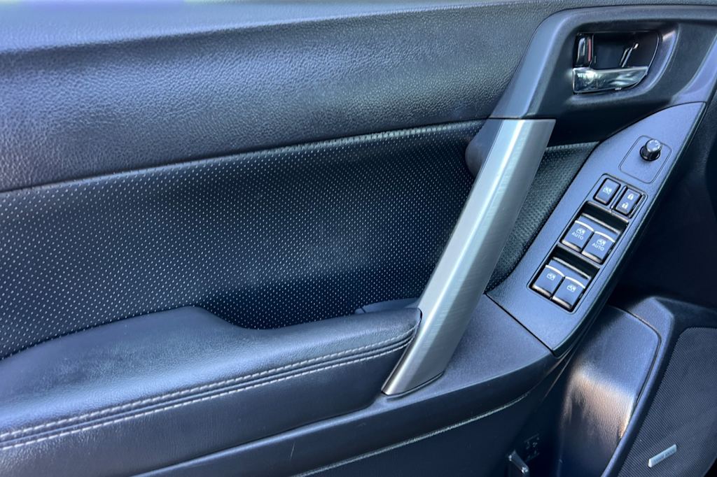 Thumbnail: 2018 Subaru Forester - 20