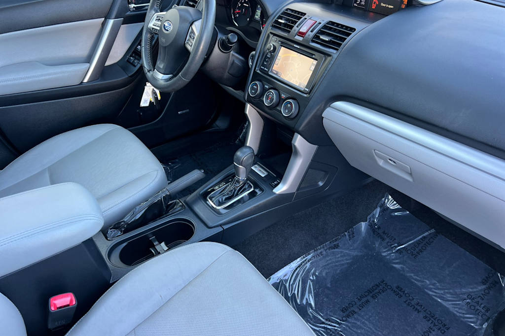 Thumbnail: 2015 Subaru Forester - 12