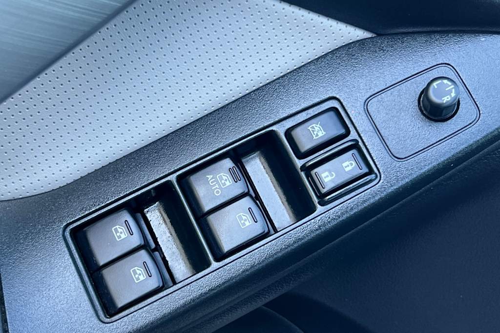 Thumbnail: 2015 Subaru Forester - 22