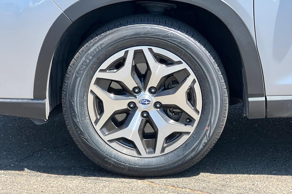 Thumbnail: 2023 Subaru Forester - 8