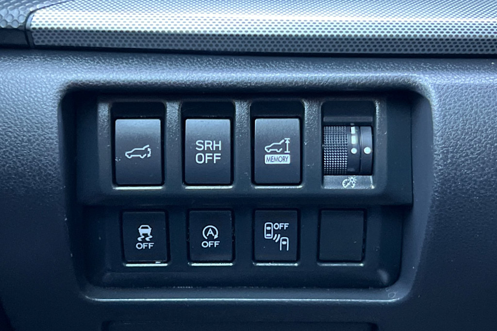 Thumbnail: 2020 Subaru Forester - 31