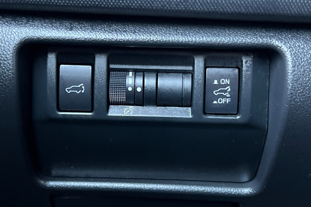 Thumbnail: 2025 Subaru Forester - 32