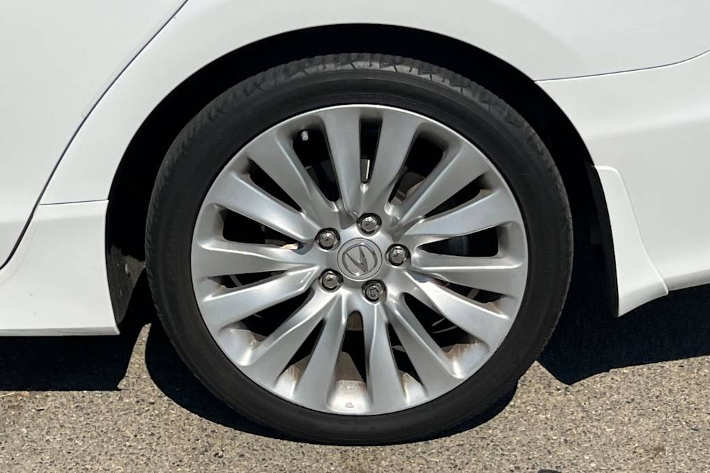 Thumbnail: 2014 Acura RLX - 25