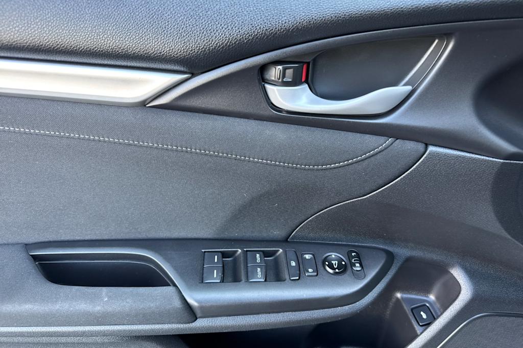 Thumbnail: 2018 Honda Civic - 20