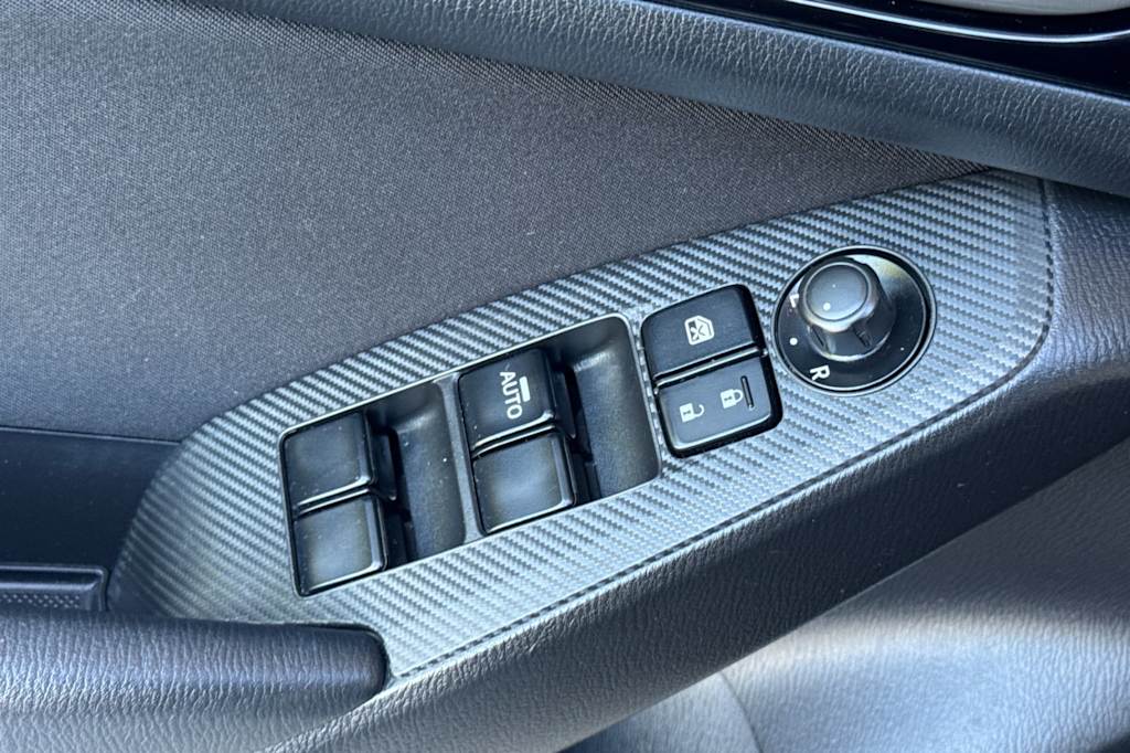 Thumbnail: 2016 Mazda Mazda3 - 22