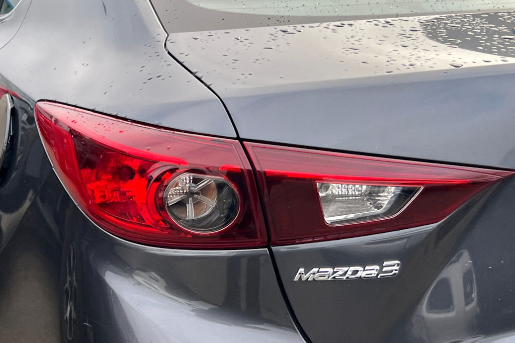 Thumbnail: 2016 Mazda Mazda3 - 15