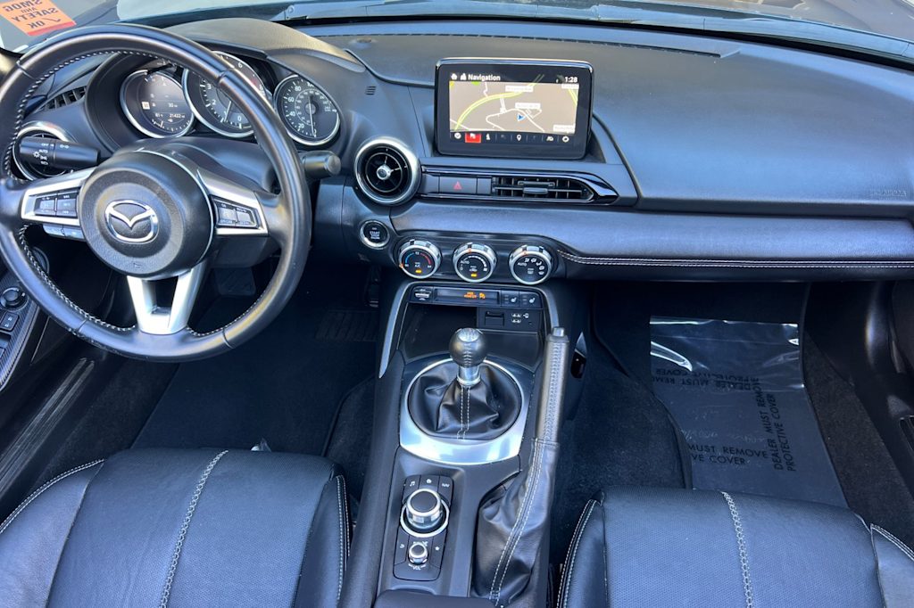 Thumbnail: 2020 Mazda MX-5 Miata - 2