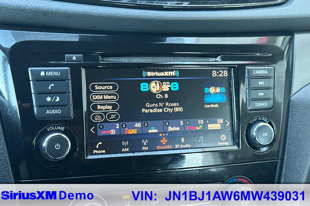 Thumbnail: 2021 Nissan Rogue Sport - 33