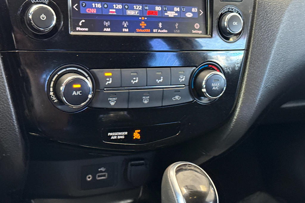 Thumbnail: 2019 Nissan Rogue Sport - 27