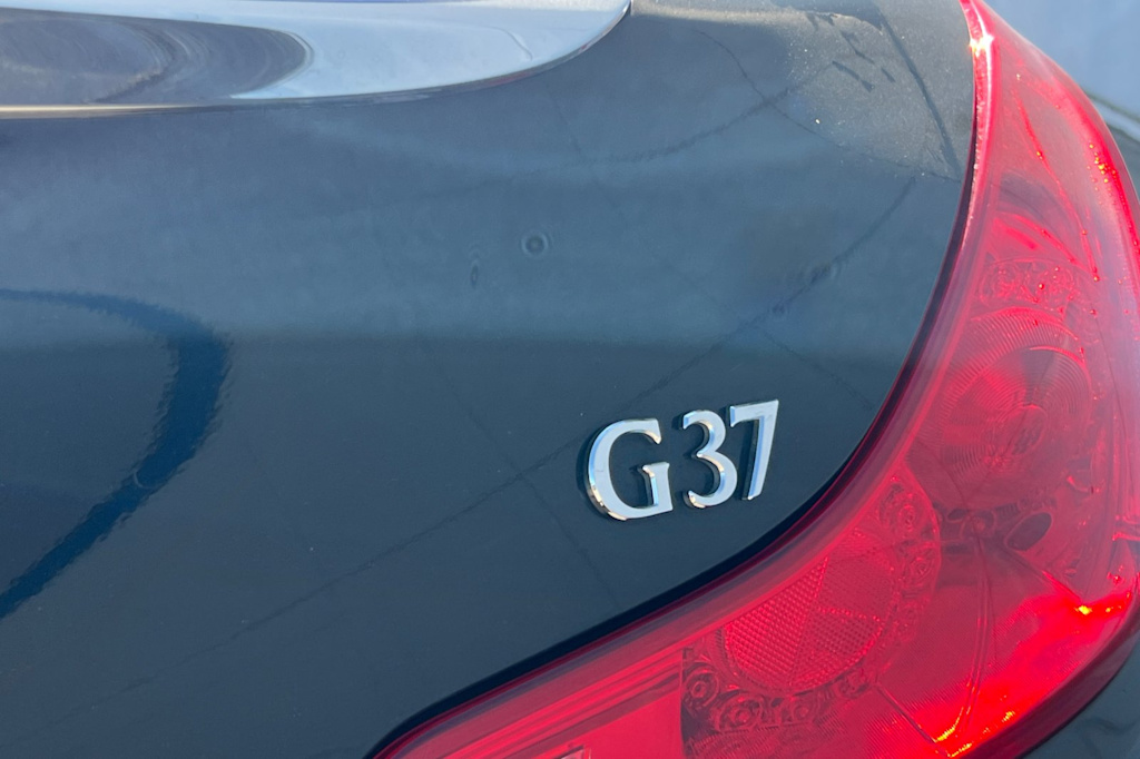 Thumbnail: 2012 INFINITI G37 - 22