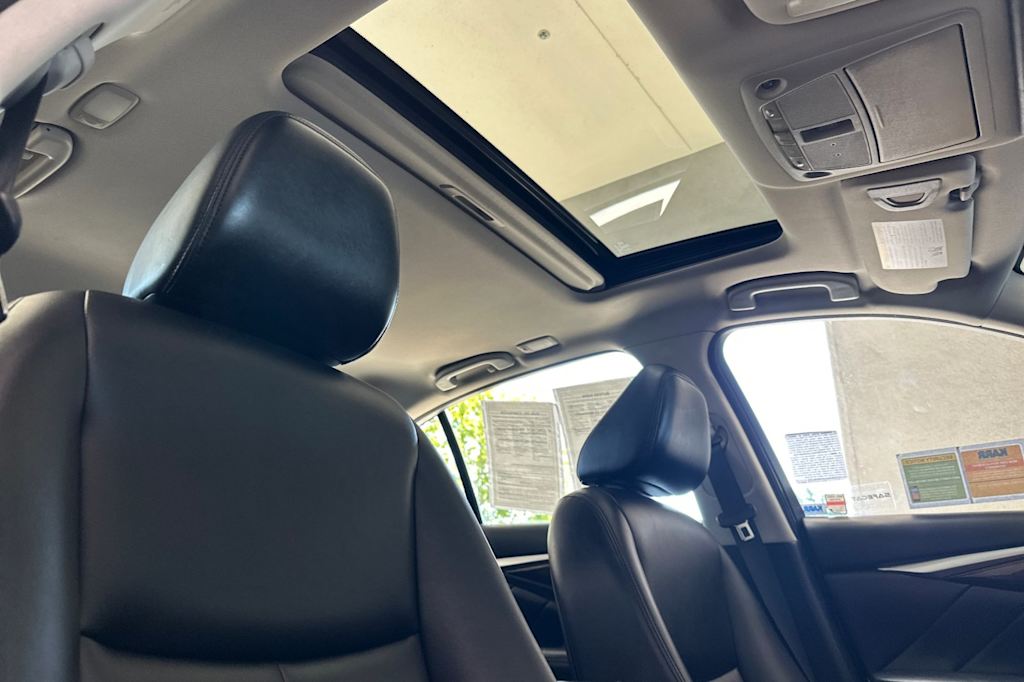 Thumbnail: 2019 INFINITI Q50 - 23