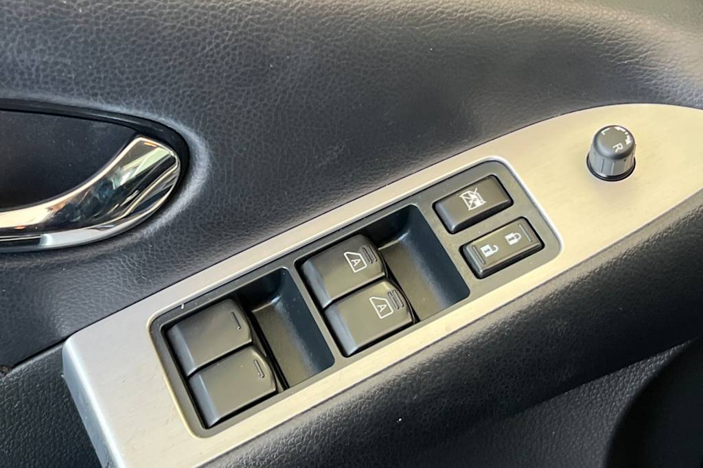 Thumbnail: 2014 Nissan Murano - 22