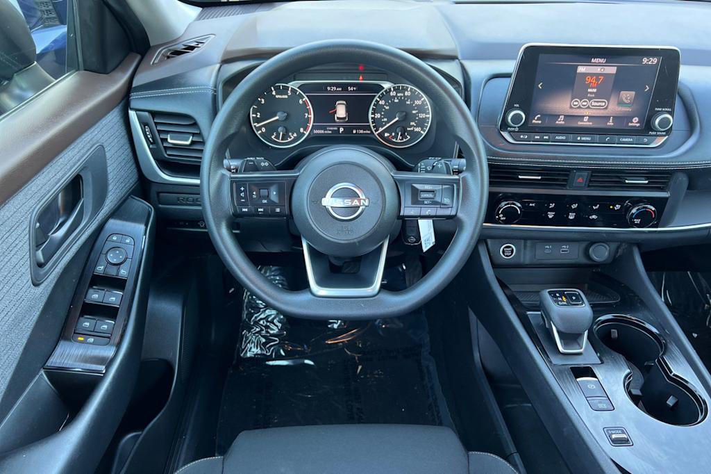 Thumbnail: 2023 Nissan Rogue - 11