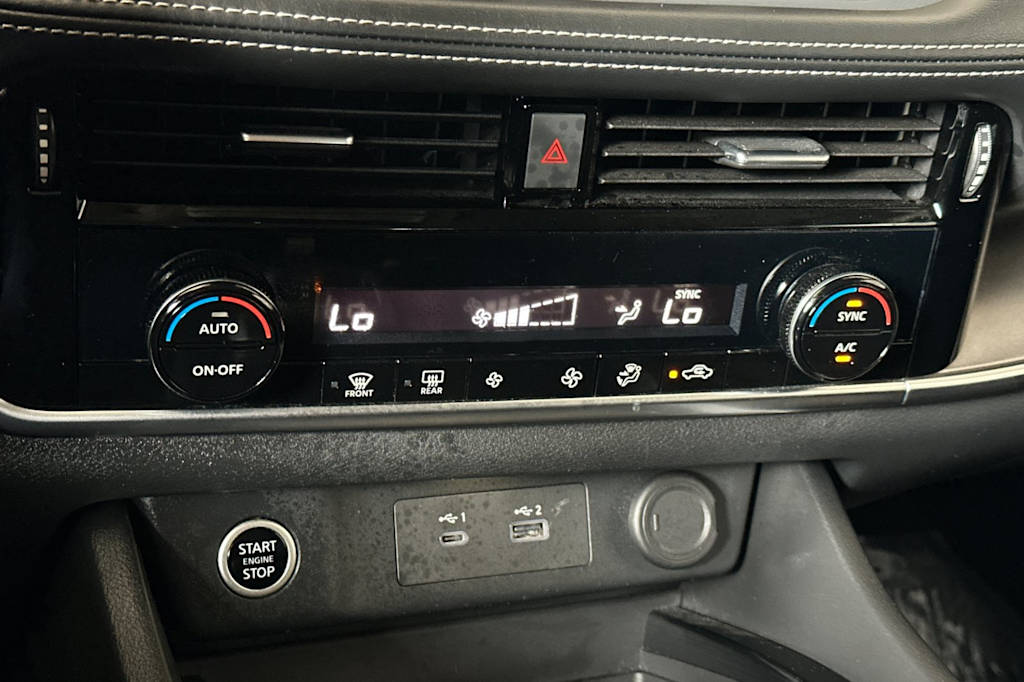 Thumbnail: 2022 Nissan Rogue - 27