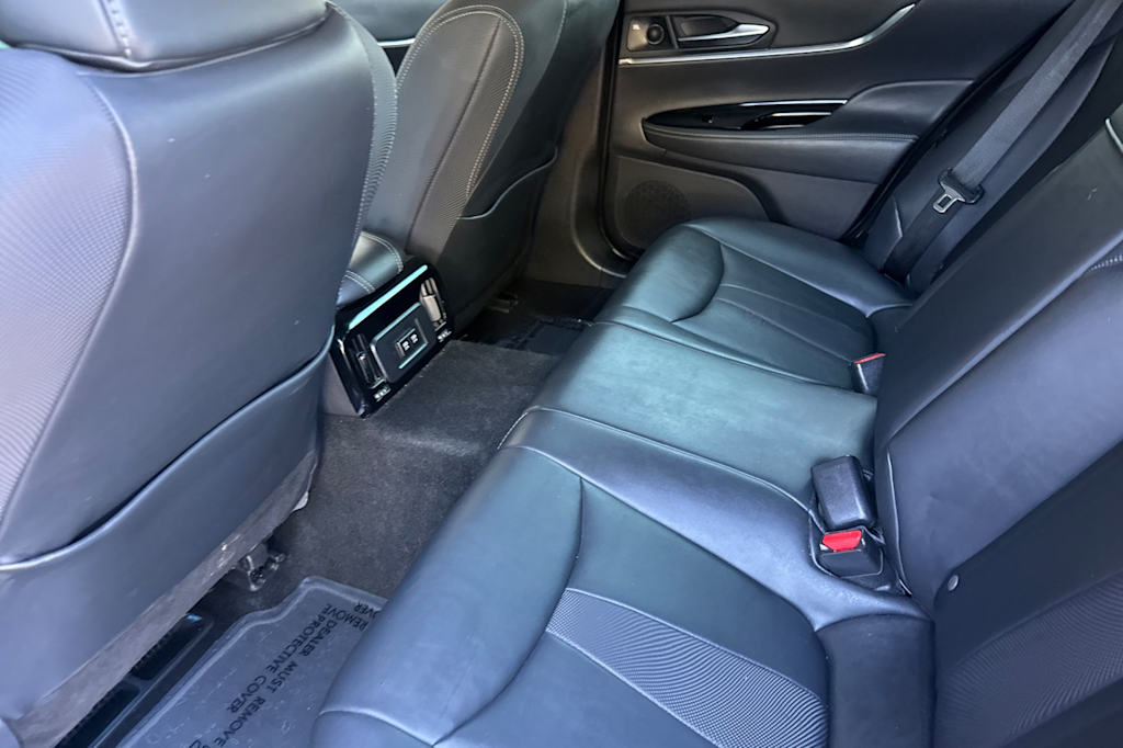 Thumbnail: 2021 Toyota Mirai - 10