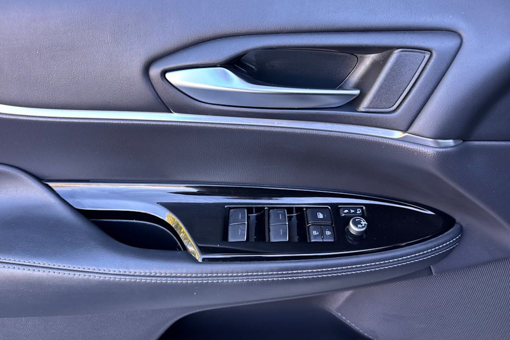 Thumbnail: 2021 Toyota Mirai - 20