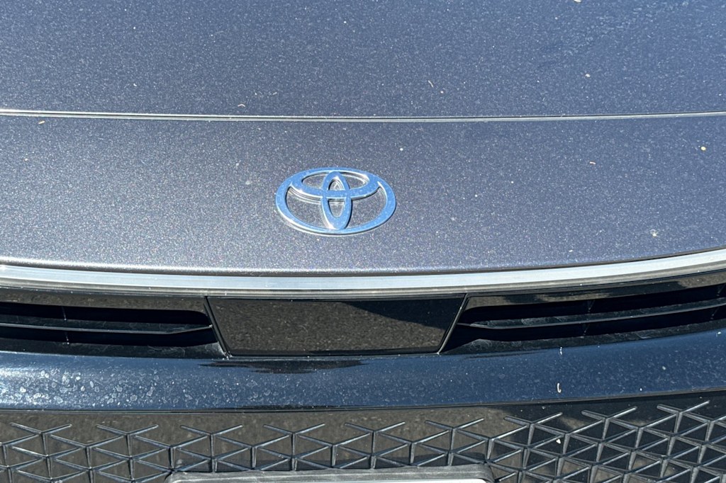 Thumbnail: 2023 Toyota Crown - 18
