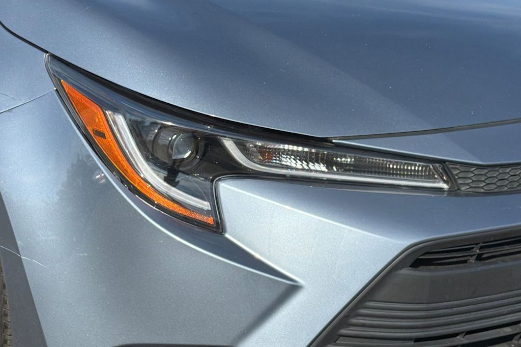 Thumbnail: 2023 Toyota Corolla - 19